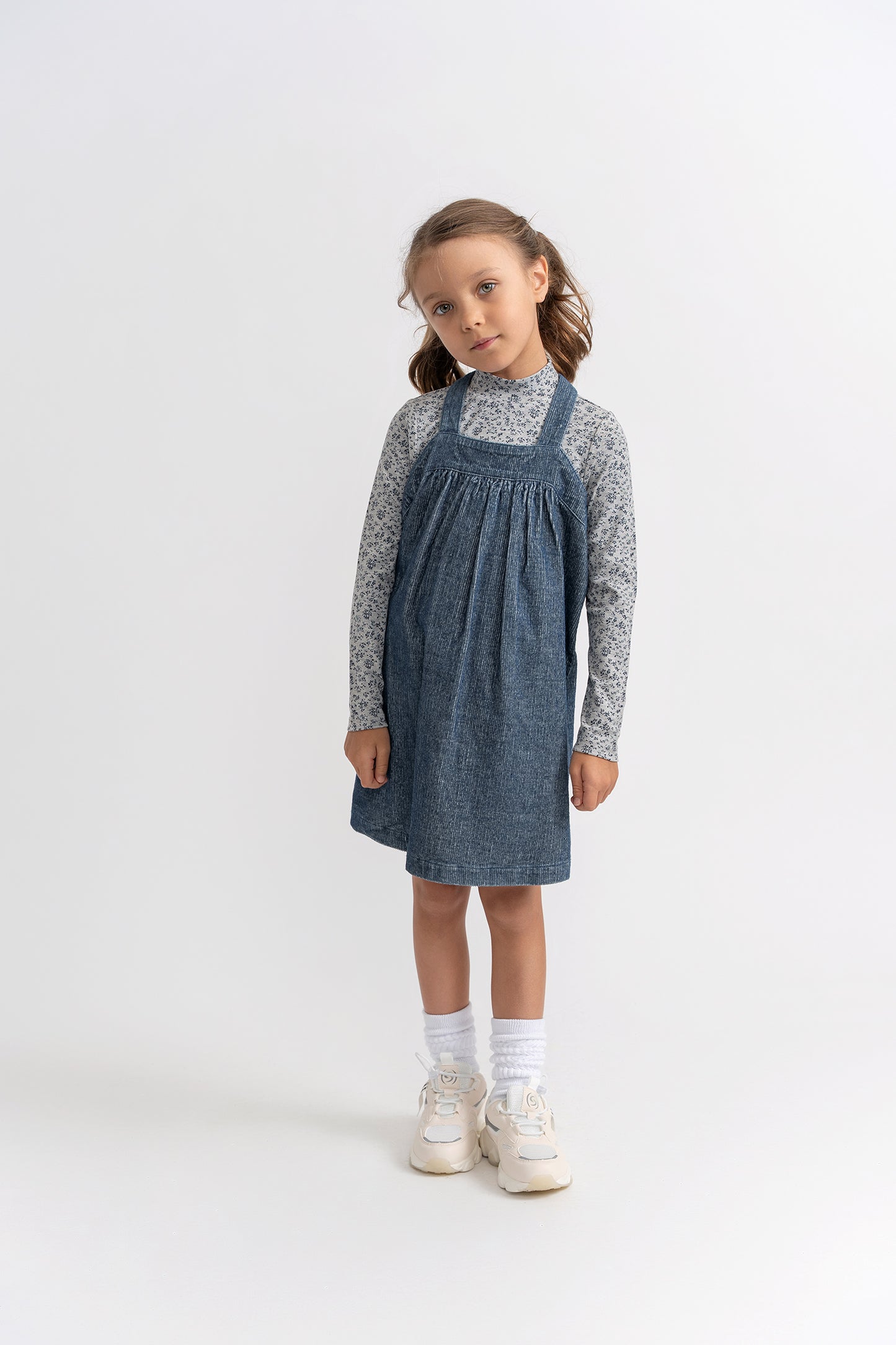 Floral Mock neck (Grey)
