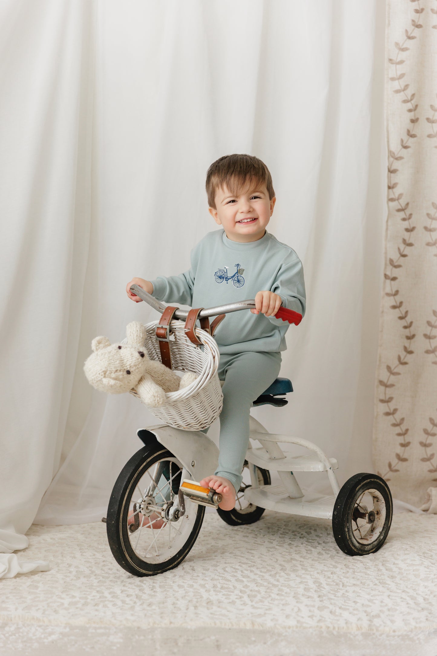 Embroidered Bike Sweatset