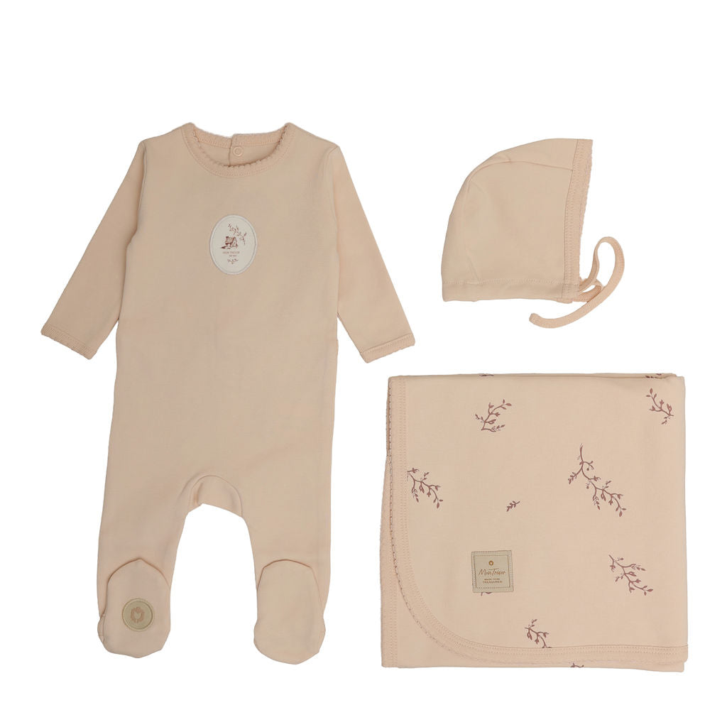 Cottage Comfort Layette Set