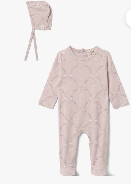 Baby girls all over bow print layette
